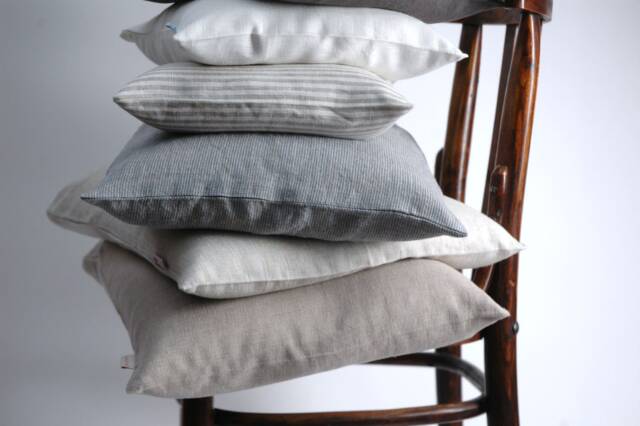 Japanese Size Buckwheat Hulls Pillow+ Suitable Stonewashed Linen Pillow Cover Perfect Gift 14''x20''/35x50cm - image 1