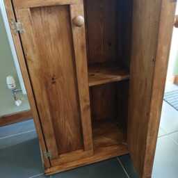 Wooden Cabinet/Cupboard - thumbnail 3