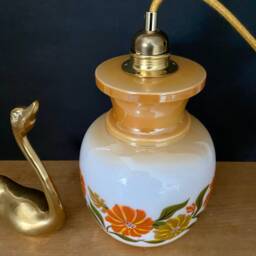 Vintage Globe Lamp in White & Pearly Opaline With Flower Designs - thumbnail 3
