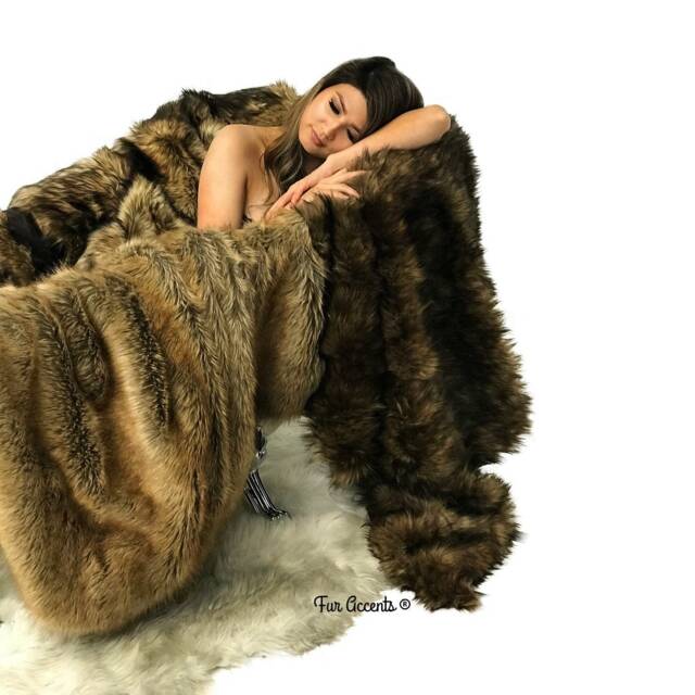 Light Golden Brown Wolf Faux Fur Throw Blanket, Minky Cuddle Reverse - image 1