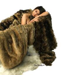 Light Golden Brown Wolf Faux Fur Throw Blanket, Minky Cuddle Reverse - thumbnail 1