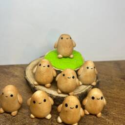 Miniature Pet Potato, Desk Buddy 1 Inch Tall - thumbnail 4