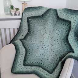 Green Ombre Star Crochet Blanket, Soft Acrylic Baby Throw, Cozy Nursery Accent - thumbnail 2