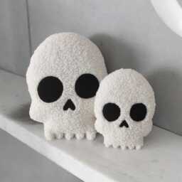 Teddy Fabric Skull Pillow Halloween Plush Cushion - thumbnail 3