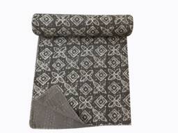 Handmade Kantha Quilt Bohemian Queen Size Bedspread - thumbnail 1