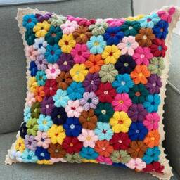 Chunky Daisy Crochet Cushion Cover, Hand Knit Flower Pillowcase, Fun Throw Pillow, Home Decor, Modern Floral Sofa Pillow, Custom Design Gift - thumbnail 3