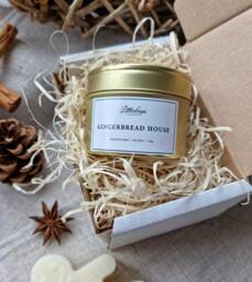Gingerbread Scented Vegan Soy Wax Candle Gift Box, Warm Cosy Christmas Candles, Gingerbread House, Eco, Recyclable & Handmade - thumbnail 1