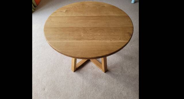 Handmade Solid Oak Round Dining Table Modern Farmhouse Style - 100cm - image 1