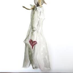Couple in Love Metal Mesh Sculpture - thumbnail 2