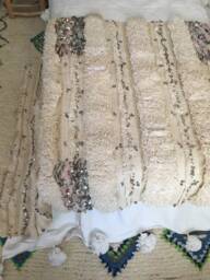 Moroccan Handira/Vintage Wedding Blanket/Sequinned Atlas Rug /Throw /Rug /Pure Wool With Sequins /120 X 195 cm 3.90 6.39 Ft