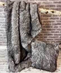 European Wolf Faux Fur Throw Blanket Brown Faux-Suede Lining - thumbnail 1