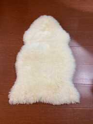 Genuine Sheepskin Rug, Ivory Wool Hide, Suede Backing, Organic Shape Decor - thumbnail 1