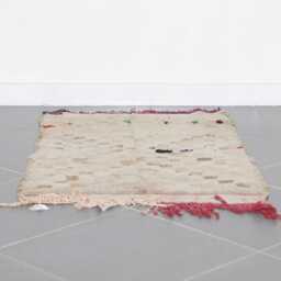 Vintage Moroccan Rug 135x80cm - 4.4x2.6 Ft - Subtle Boho Checker Pattern - Handmade Berber Wool Carpet - thumbnail 2