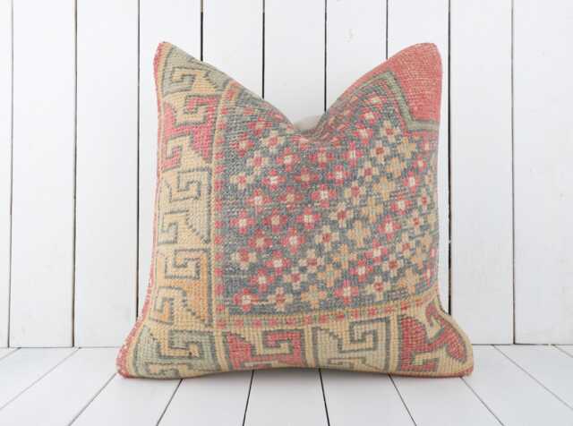 Vintage Turkish Kilim Pillow Cover 20x20 Inch, Handmade Anatolian Ethnic Cushion - image 1