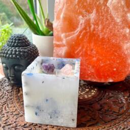 Glowing Flower Crystal Candle Natural Soy Wax Genuine Crystals Home Decor Warm Mood Scented Candles - thumbnail 4