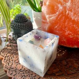 Glowing Flower Crystal Candle Natural Soy Wax Genuine Crystals Home Decor Warm Mood Scented Candles - thumbnail 3
