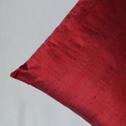 Red Dupioni Pure Silk Cushion Cover-12x12, 12x16, 12x20, 14x20, 14x24, 16x16, 18x18, 20x20, 22x22, 24x24 & 26x26 - thumbnail 3