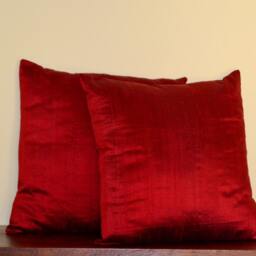 Red Dupioni Pure Silk Cushion Cover-12x12, 12x16, 12x20, 14x20, 14x24, 16x16, 18x18, 20x20, 22x22, 24x24 & 26x26 - thumbnail 2
