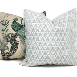 Quadrille Soft Windsor Blue Volpi Pillow Cover 12x18, Accent Pillow, Throw Toss Pillow Rts - thumbnail 2