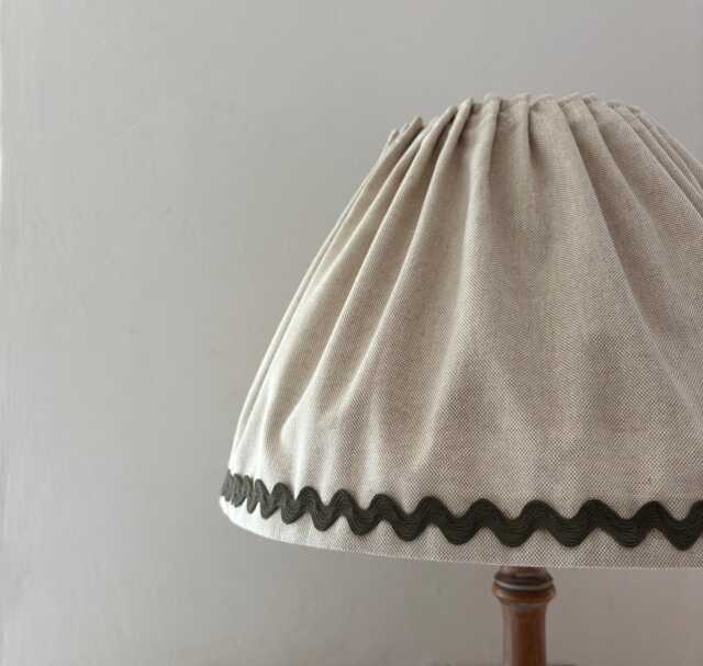 Linen & Cotton Loose Ruffle Lampshade With Scallop Trim - image 1