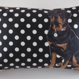 Rottweiler Pillow - thumbnail 3