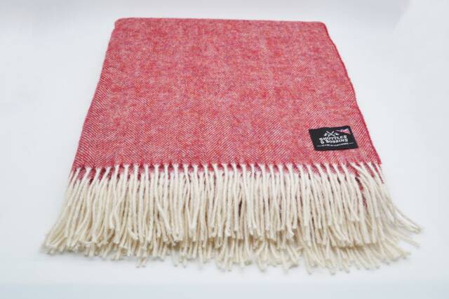 Pure New Wool Berry Red Winter Warm Blanket/Wrap/Throw/Made in Yorkshire/Uk - image 1