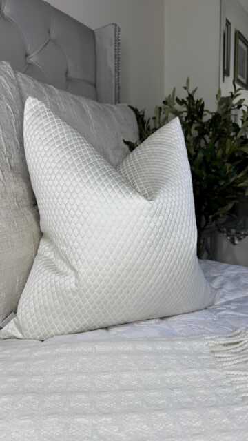 Luxury Designer Ivory Cushion Cover - Textured Throw Pillow For Modern Living Double-Sided Adrianna Design - image 1