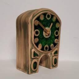 Hand Made Slab Built Free Standing Matt Green Stoneware Ceramic Mantle Clock With Inlaid Glass 22 cm Tall - thumbnail 3