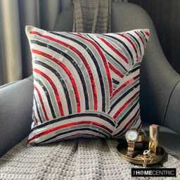 "Decorative Red Bed Throw Pillow 24""x24""/26""x26" - thumbnail 2