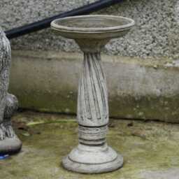 Barley Twist Bird Bath Feeder Stone Statue - Outdoor Garden Ornament Decoration Large Birdbath British Sculpture - thumbnail 1