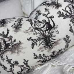 Monkey Toile De Jouy Lumbar Pillow Cover - Tradescant & Son Linen - thumbnail 2