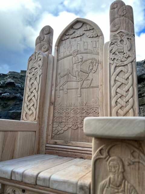 Handcrafted Medieval Throne Chair - Stunning Wooden Carving With Celtic Knotwork & Knight Design, Perfect For Statement Seating