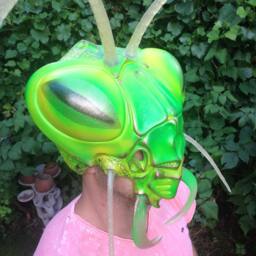 Mantis Mask Fiberglass Insect Helmet, Halloween Costume - thumbnail 2