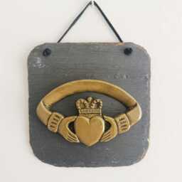Claddagh Ring Slate Wall Hanging Plaque, Handmade Iconic Irish Design - thumbnail 2