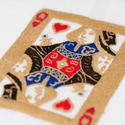 Hand Embroidered Queen Of Hearts Tissue Box Cover - thumbnail 3