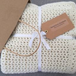 Crochet Pattern For Easy & Quick V-stitch Reversibele Unisex Baby Blanket Beginners Level - thumbnail 4