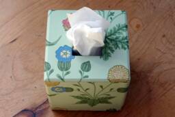 William Morris Tissue Box in Daisy - Office Stationery & Home Storage - Handmade England