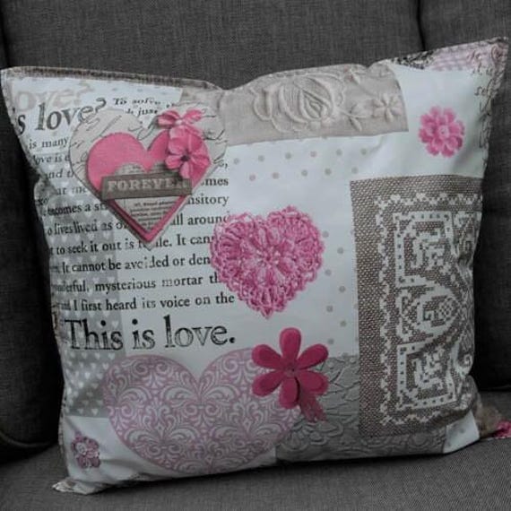 Oilcloth Cushion - Peppy Outdoor Cushions Living, Garden & Lounge Decoration Pattern Hearts Pink in Three Different Sizes - image 1