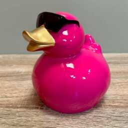 Small Pink Coloured Duck Resin Ornament Cool Modern Indoor Home Sculpture Unusual Display Figure