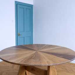 Collector's Piece Radial Fumed Oak Dining Table - thumbnail 3