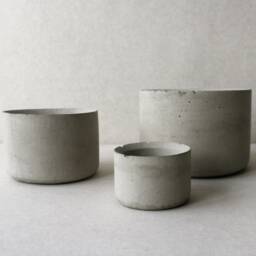 Minimalist Concrete Planter Set - Handmade Succulent Pots - thumbnail 3