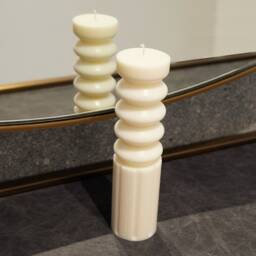 Totem - 20cm Tall Ribbed Sculptural Candle - thumbnail 3