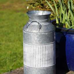Galvanised Milk Churn Ribbed Planter - Outdoor Garden Metal Flower Pot Trough - thumbnail 3