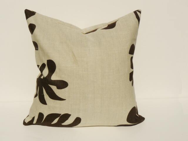 "Vine Linen Print-Roderick Shade Collection Fabric in Ebony 17""x17" - image 1
