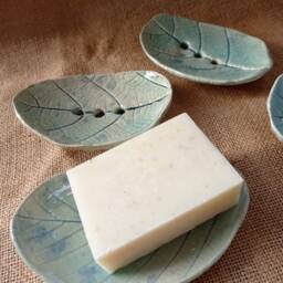 Handmade Ceramic Soap Dish in Turquoise Leaf, Plate, Bathroom Accessory. Ideal Unique Gift - thumbnail 3