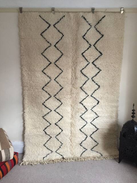 Beni Ourain Rug - Moroccan Handwoven Rug, Pure Wool, Ivory With Black Marks/156 X 240 cm 5.11 7.87 Ft Code 031 - image 1
