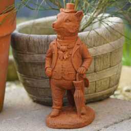 Cast Iron Mr Fox Garden Sculpture - Outdoor Wind in The Willows Statue Ornament - thumbnail 2