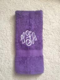 Monogrammed Hand Towel Set Embroidered Guest Bath Towels - thumbnail 2