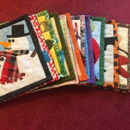 Set Of 12 Calendar Quilts Custom Mini Applique' Hanging For Front Door 11.5 X Inch Decor Holiday Door, Wall, Room Decorations - thumbnail 2