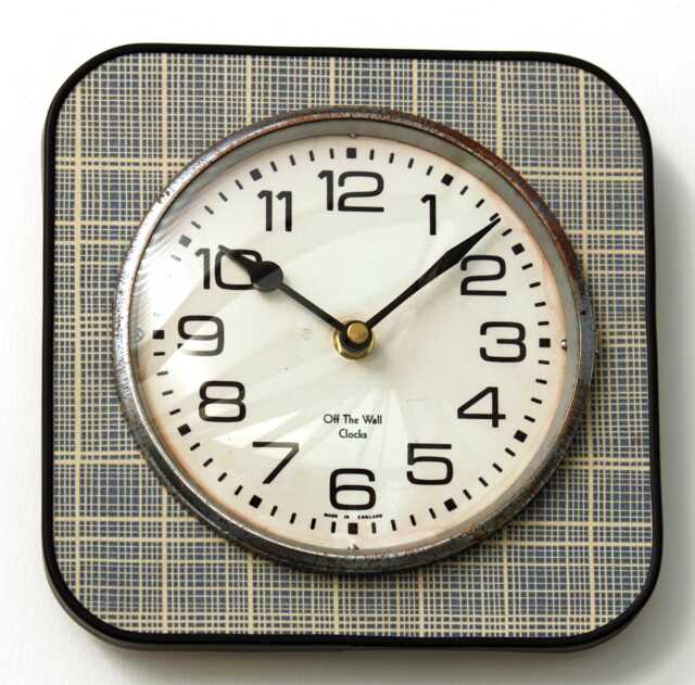 Retro Style Wall Clock - 21cm New Handmade Blue Atomic Mid Century Vintage Gift Off The Clocks - image 1